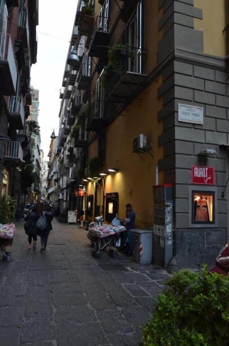 Couette-café La Movida Naples